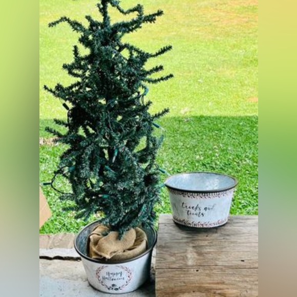 *Happy Halloween Bucket Set of 2 - Picture 7 of 10